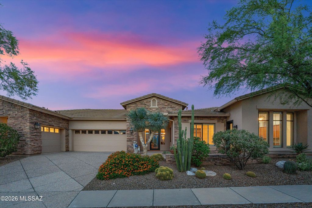 4042 N Black Rock Drive, Tucson, AZ 85750