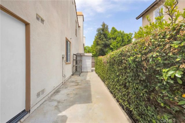 5271 Pearce Drive, Huntington Beach, CA 92649