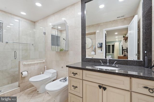 4105 EAST-WEST HWY, Chevy Chase, MD 20815