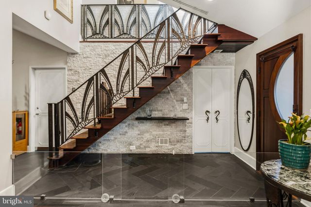 4105 EAST-WEST HWY, Chevy Chase, MD 20815