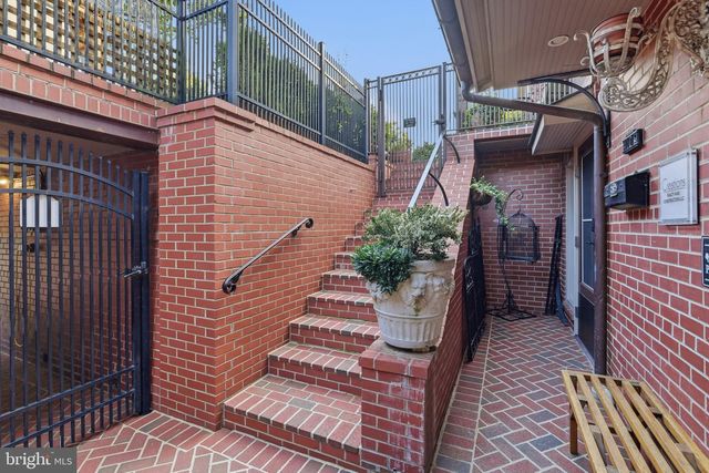 4105 EAST-WEST HWY, Chevy Chase, MD 20815