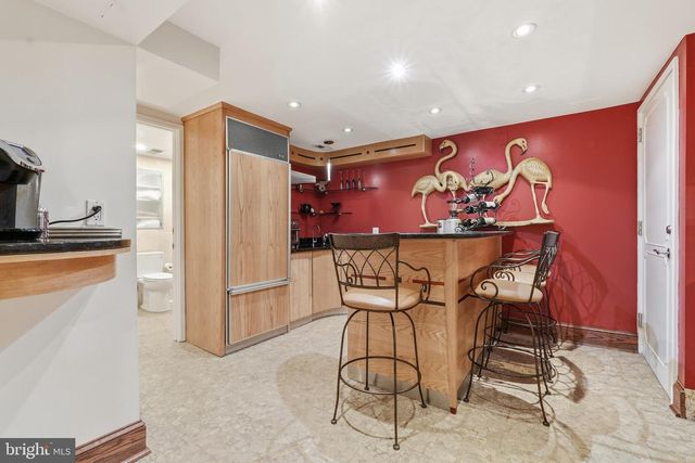 4105 EAST-WEST HWY, Chevy Chase, MD 20815