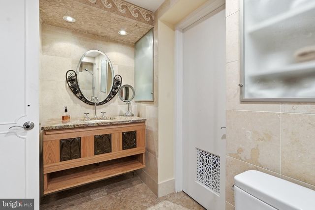 4105 EAST-WEST HWY, Chevy Chase, MD 20815