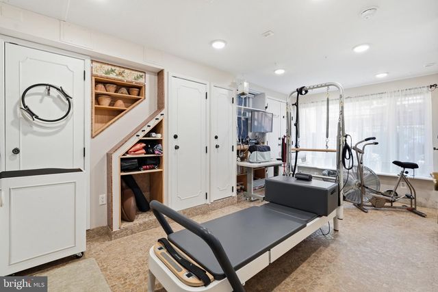 4105 EAST-WEST HWY, Chevy Chase, MD 20815
