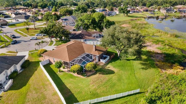 1739 LEICHESTER COURT, Lutz, FL 33549