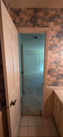 2106 Worthington Drive, Valparaiso, IN 46383