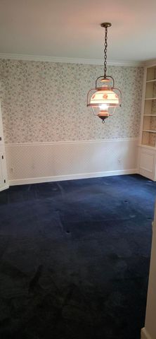 2106 Worthington Drive, Valparaiso, IN 46383