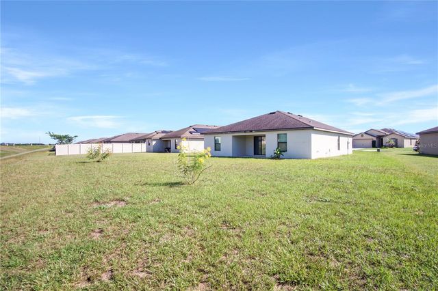 1503 SWAN LAKE CIRCLE, Dundee, FL 33838