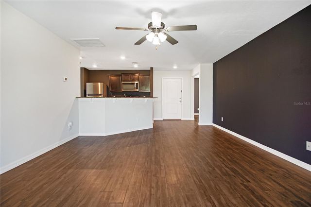 1503 SWAN LAKE CIRCLE, Dundee, FL 33838