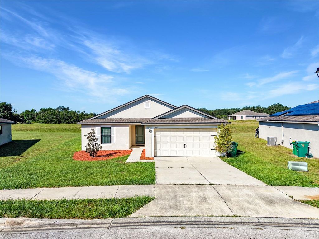 1503 SWAN LAKE CIRCLE, Dundee, FL 33838