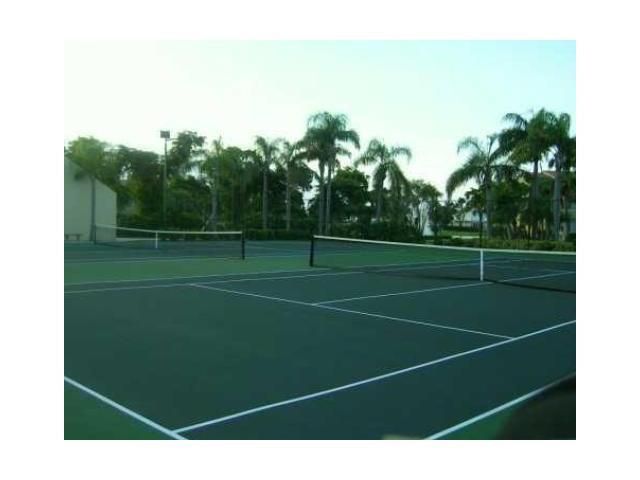 651 Lyons Road 10-203, Coconut Creek, FL 33063