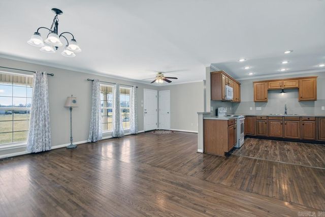 168 Hattie Ln., Ward, AR 72176