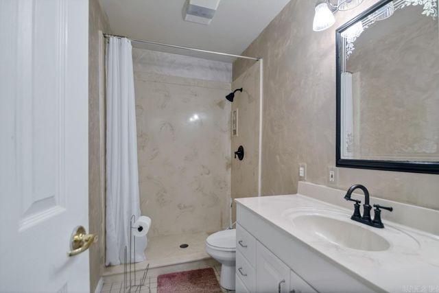 168 Hattie Ln., Ward, AR 72176