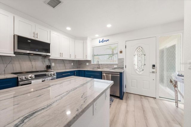 580 BOCA CIEGA POINT BOULEVARD S 1, St Petersburg, FL 33708