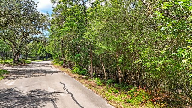 730 River Oaks DR, Austin, TX 78748