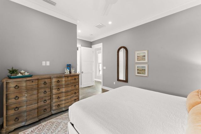 389 Seacrest Drive, Seacrest, FL 32461