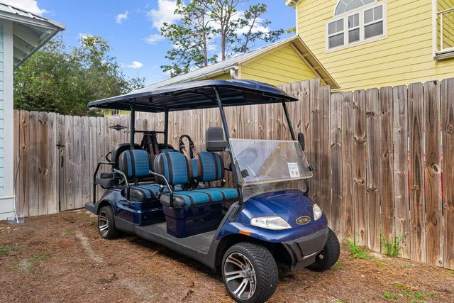 389 Seacrest Drive, Seacrest, FL 32461