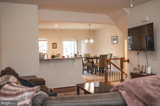 9008 RANDOLPH CIR, Bealeton, VA 22712