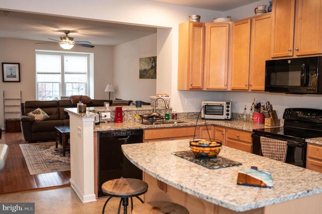 9008 RANDOLPH CIR, Bealeton, VA 22712