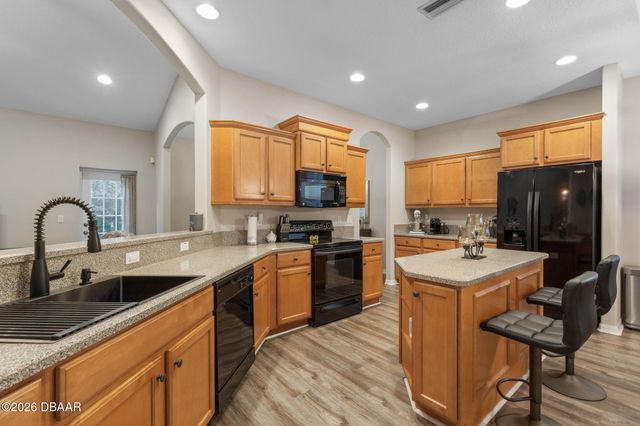 21 Whitehall Court, Flagler Beach, FL 32136