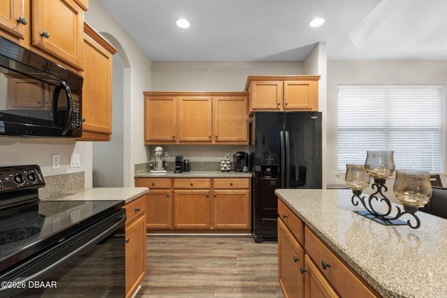 21 Whitehall Court, Flagler Beach, FL 32136