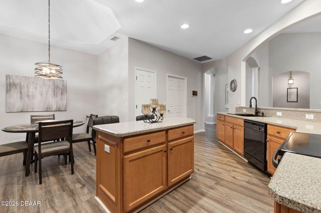 21 Whitehall Court, Flagler Beach, FL 32136