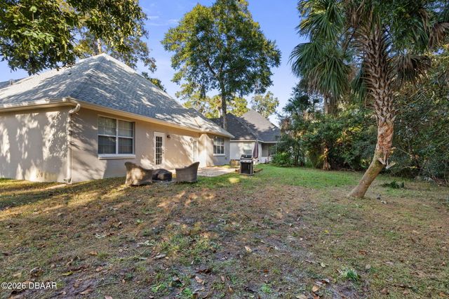 21 Whitehall Court, Flagler Beach, FL 32136