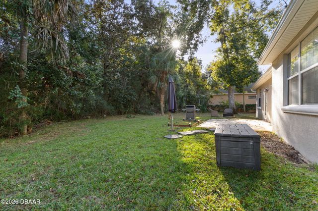 21 Whitehall Court, Flagler Beach, FL 32136