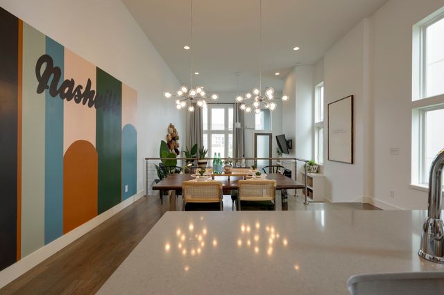 405 Avoca St Ste 1, Nashville, TN 37203