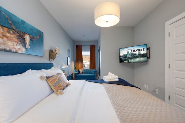 405 Avoca St Ste 1, Nashville, TN 37203