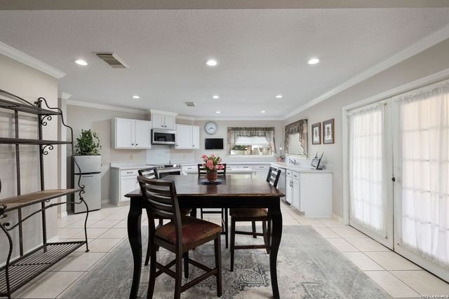 14211 Edge Point, San Antonio, TX 78230