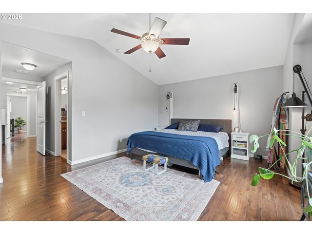 518 Se 11TH Ave, Battle Ground, WA 98604