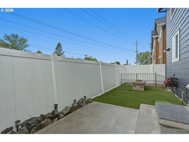 518 Se 11TH Ave, Battle Ground, WA 98604
