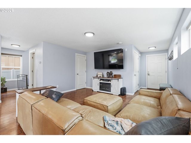 518 Se 11TH Ave, Battle Ground, WA 98604