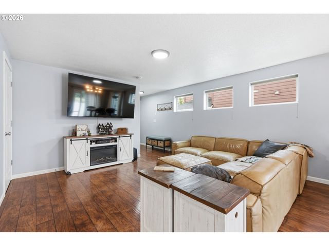 518 Se 11TH Ave, Battle Ground, WA 98604