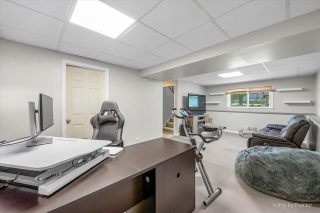 29W264 Lee Road, West Chicago, IL 60185