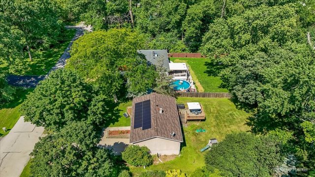29W264 Lee Road, West Chicago, IL 60185