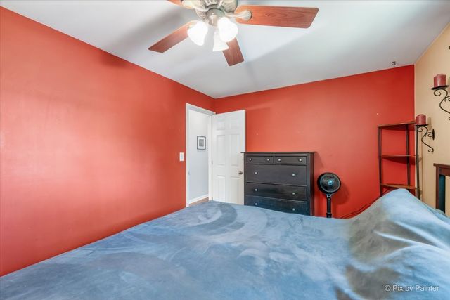 29W264 Lee Road, West Chicago, IL 60185
