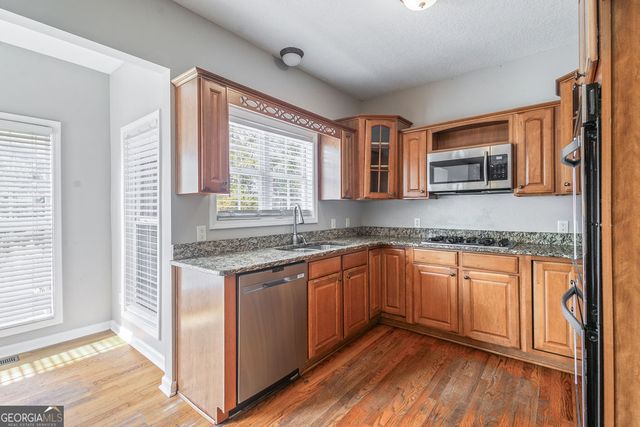 202 Victoria Drive, Moreland, GA 30259