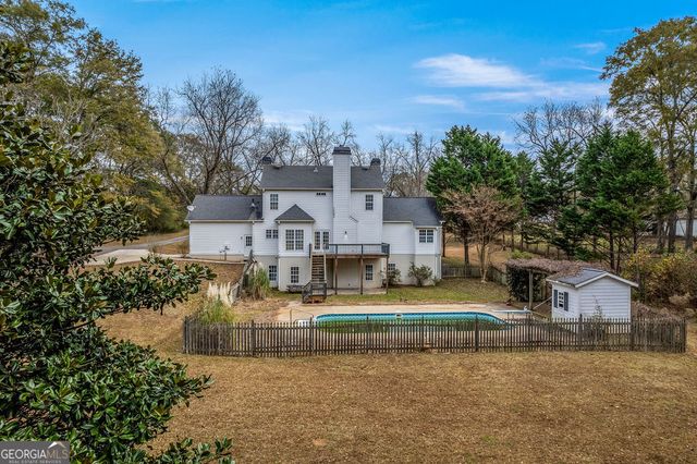 202 Victoria Drive, Moreland, GA 30259