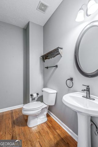 202 Victoria Drive, Moreland, GA 30259