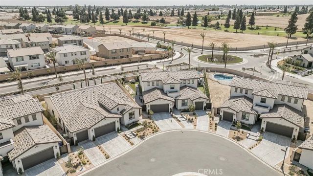 2825 E Beech Tree, Clovis, CA 93619