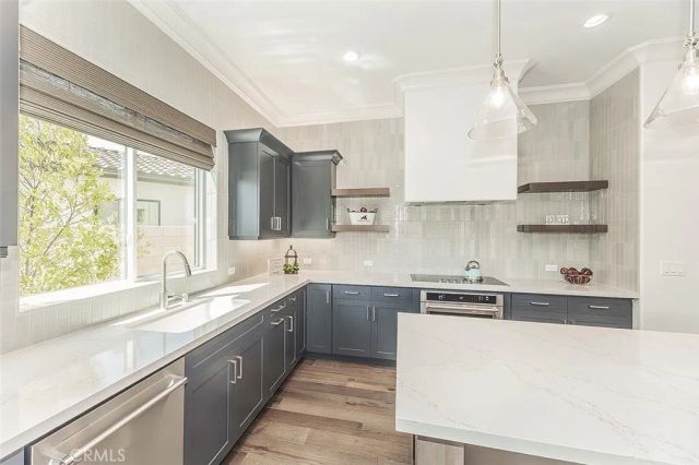 2825 E Beech Tree, Clovis, CA 93619