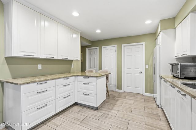 81 Cotswold Circle, Ocean Twp, NJ 07712