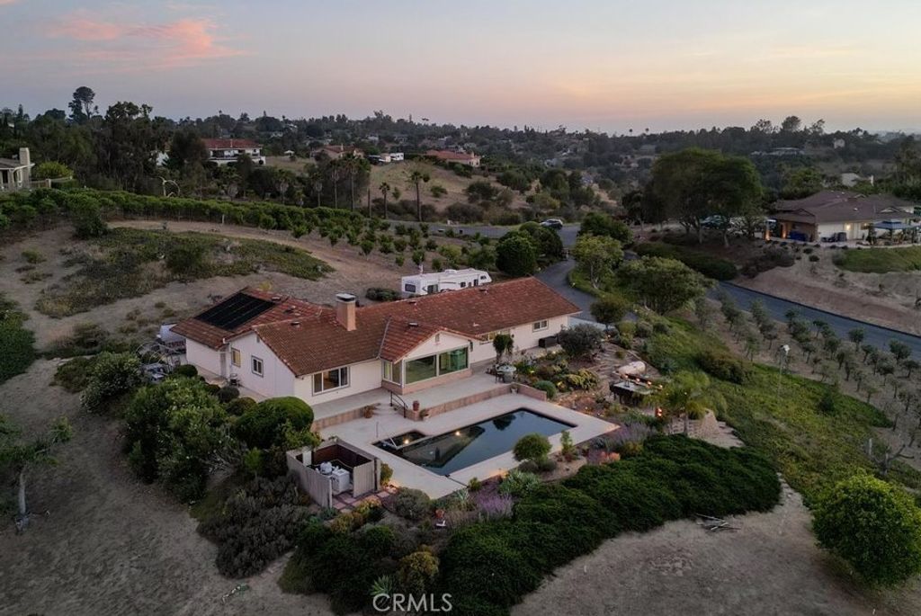 Image 1 of property listing at 1509 Macadamia Drive, Fallbrook, CA 92028