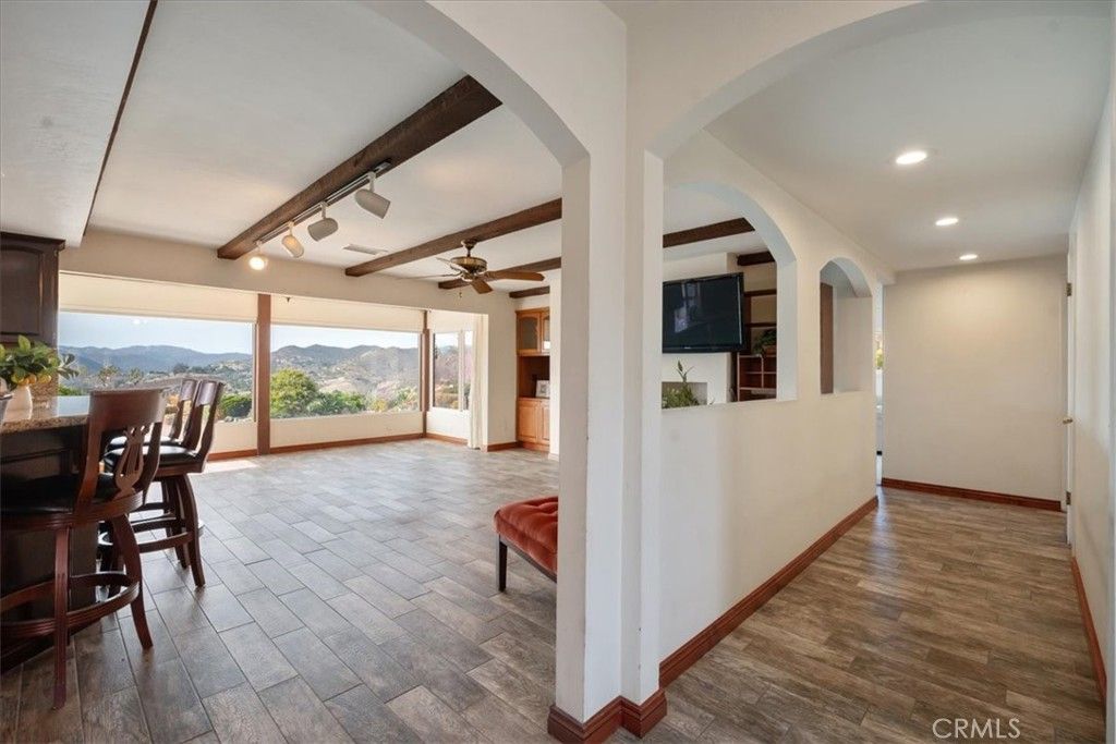Image 13 of property listing at 1509 Macadamia Drive, Fallbrook, CA 92028