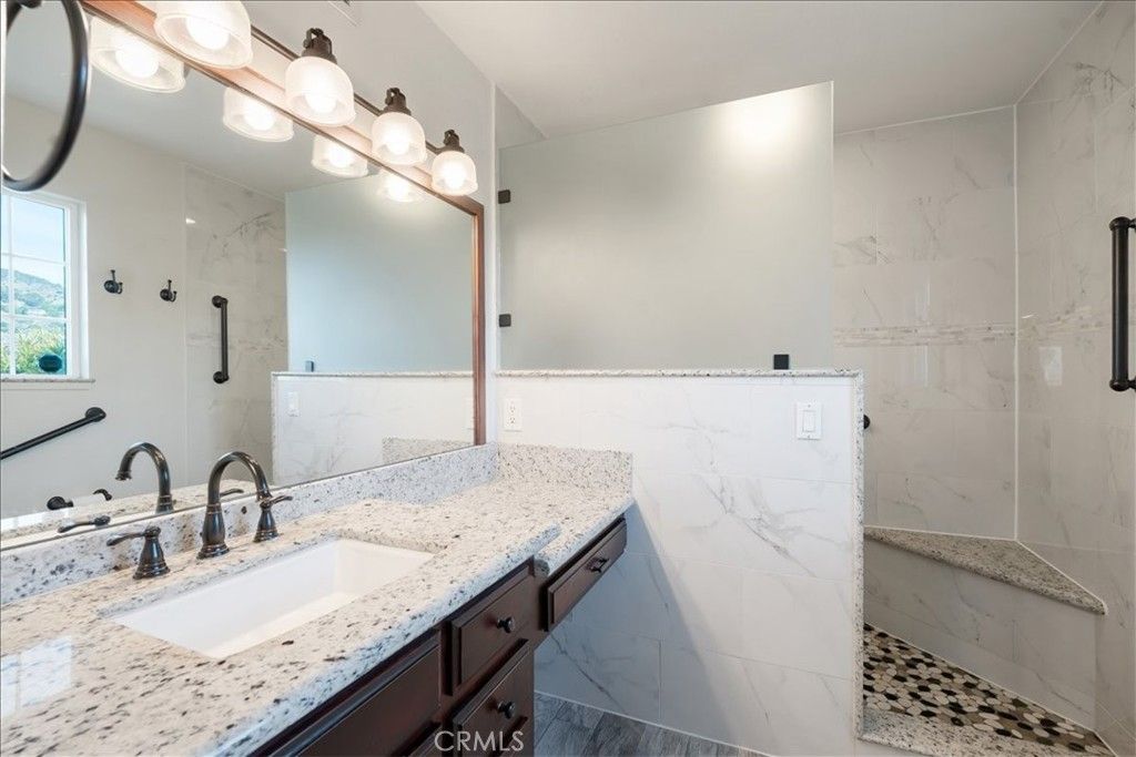 Image 20 of property listing at 1509 Macadamia Drive, Fallbrook, CA 92028