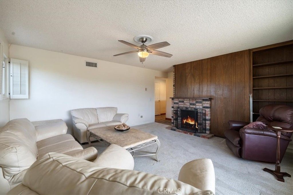 Image 28 of property listing at 1509 Macadamia Drive, Fallbrook, CA 92028