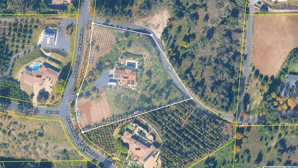 Image 49 of property listing at 1509 Macadamia Drive, Fallbrook, CA 92028
