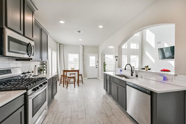 361 Selah Court, Alvin, TX 77511